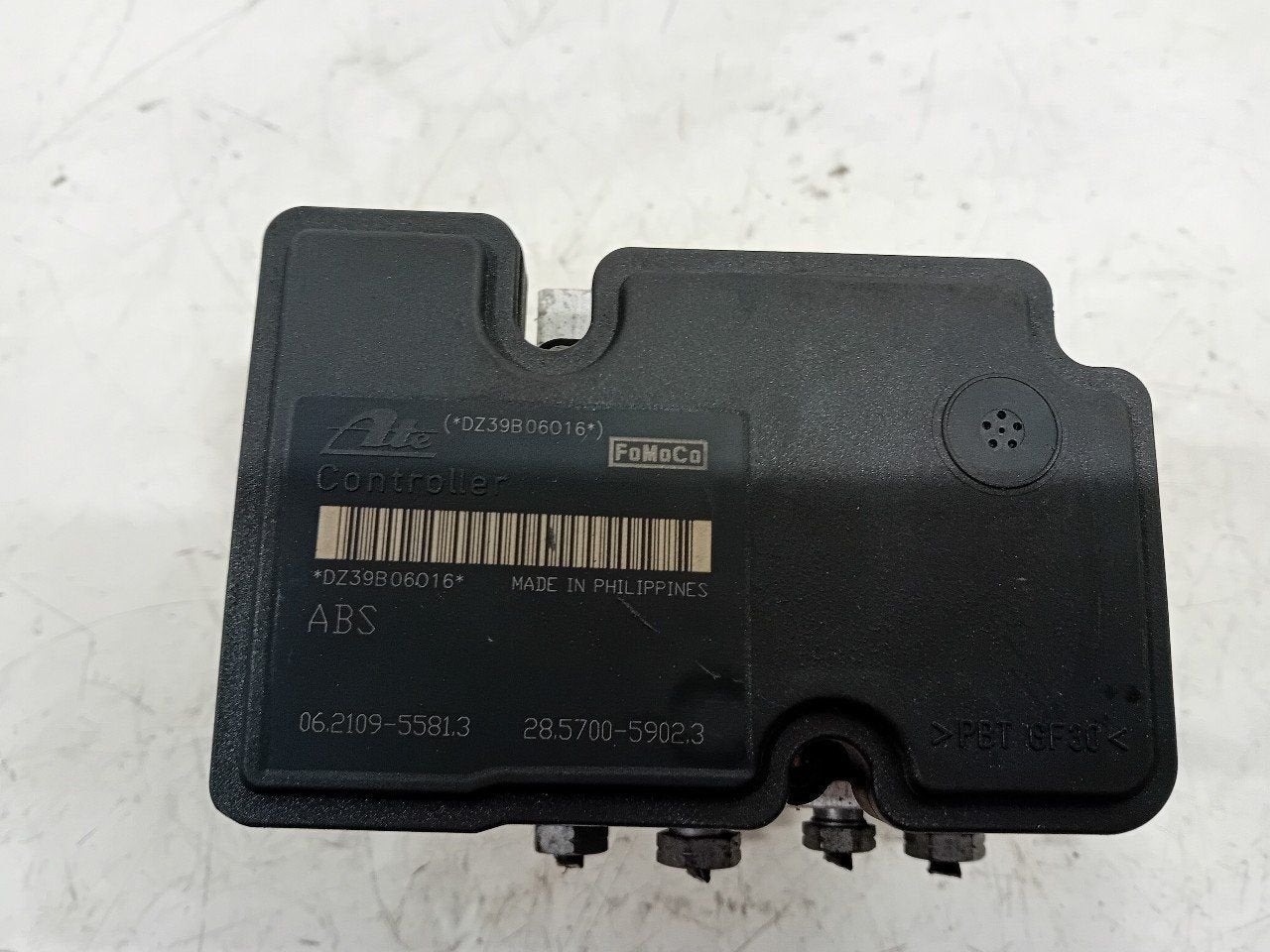 Abs pomp Ford Fiesta, Onderdelen@venauto.nl, Van der Ven Autorecycling B.V., Gebruikt, Ettenseweg 76, 4706 PB Roosendaal, The Netherlands