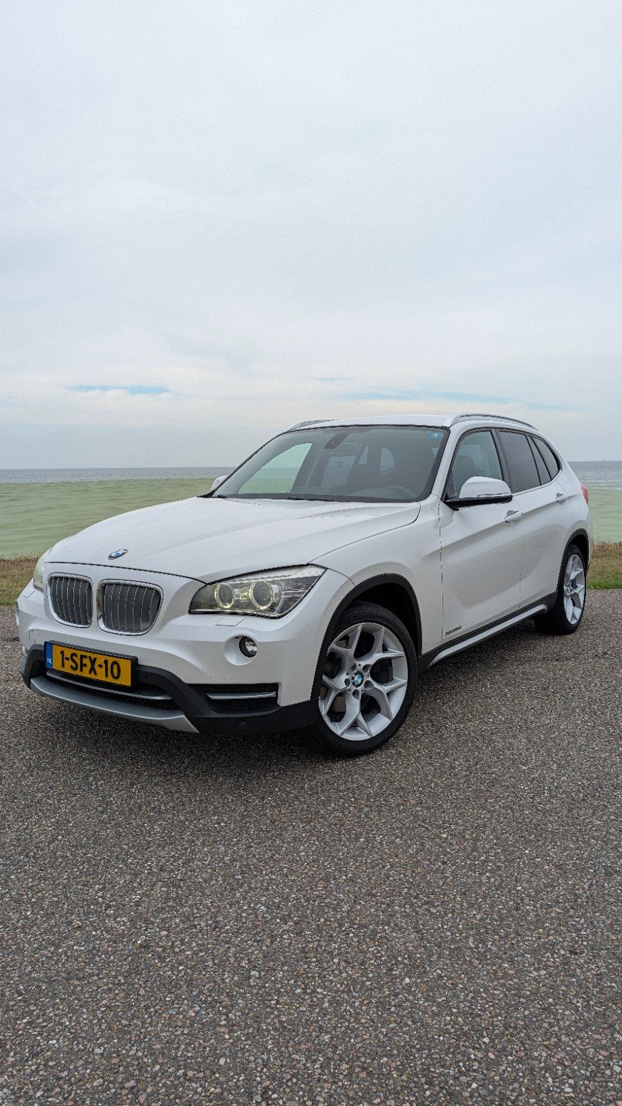 BMW X1 1.8D Xdrive AUT/NAP/ TOP ONDERHOUDEN!, Auto's, Achterwielaandrijving, Wit, Origineel Nederlands, Diesel