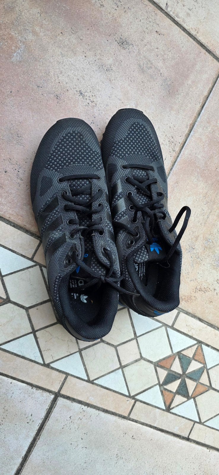 Adidas schoenen, Zwart, Overige typen, Nieuw, Ophalen of Verzenden