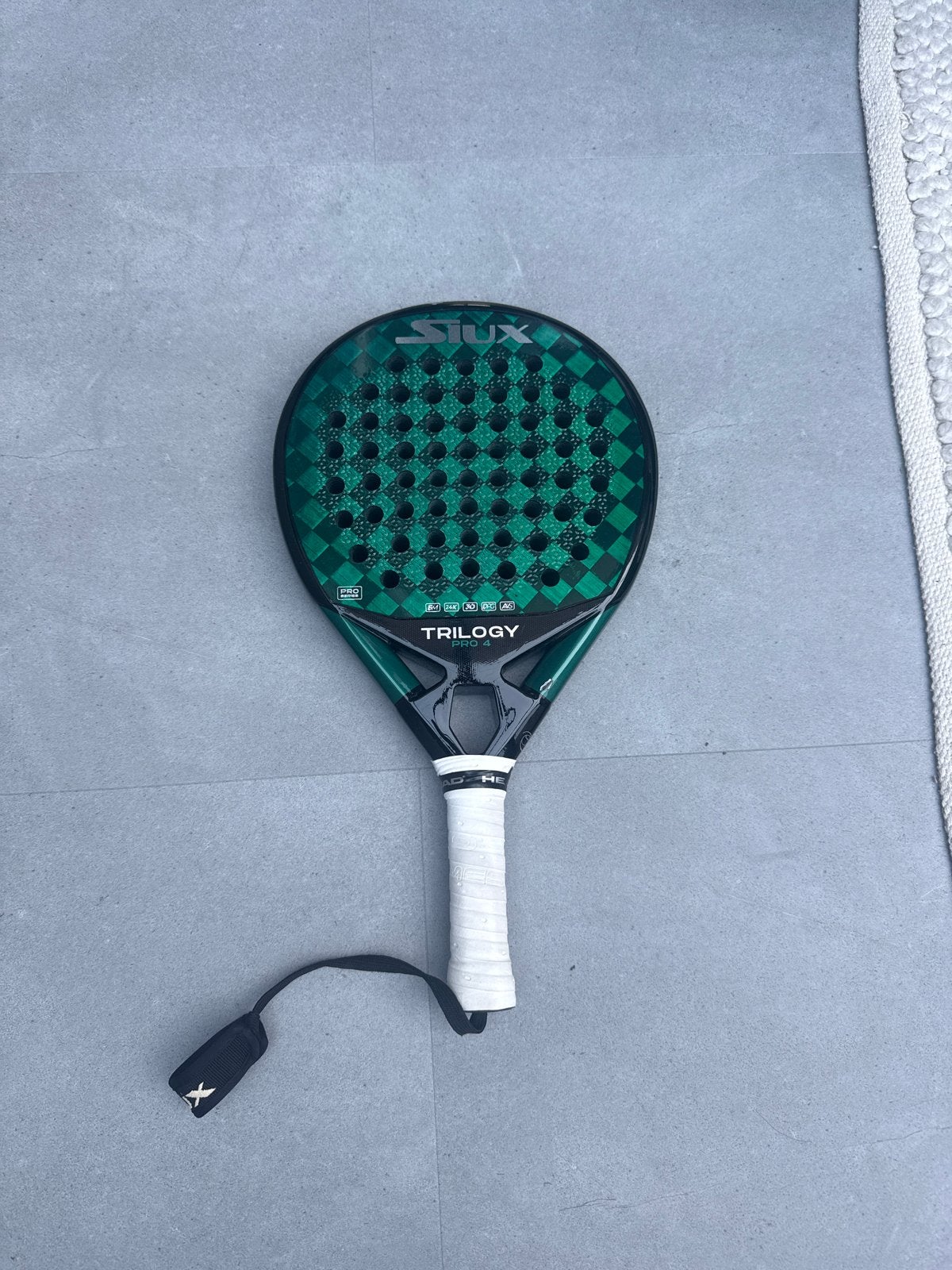 Siux Trilogy Padelracket - Gebruikt met lichte schade, Sport en Fitness, Padel, Ophalen, Gebruikt, Padelracket