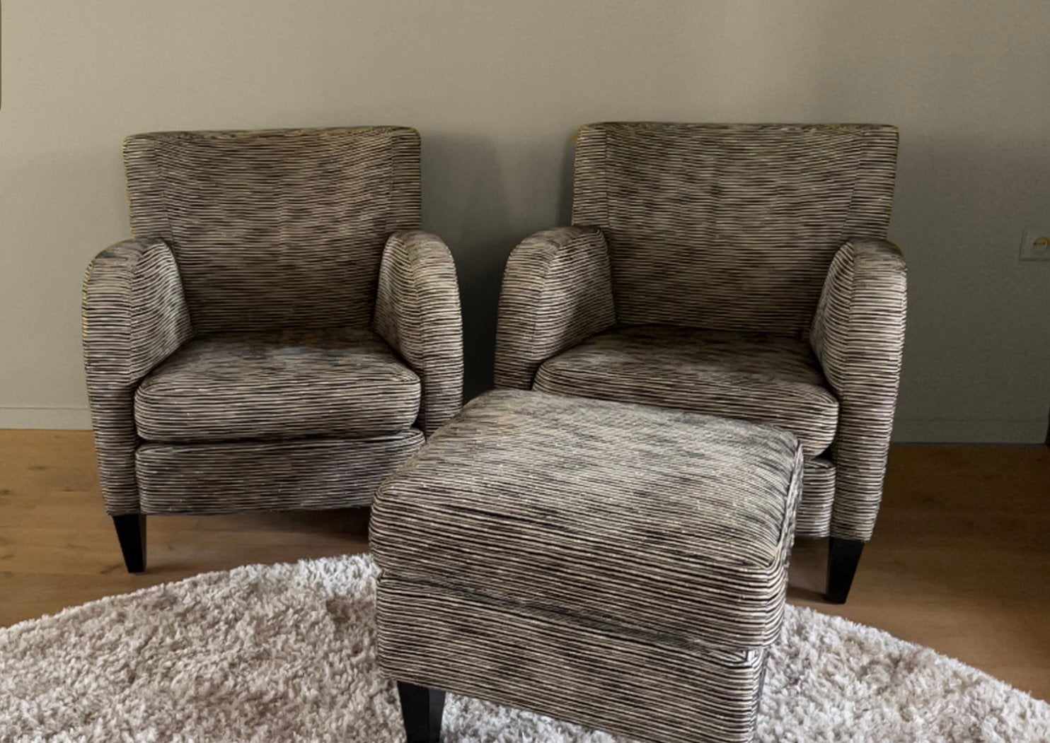Fauteuils met hocker van Bench, Huis en Inrichting, Fauteuils, Ophalen of Verzenden, Zo goed als nieuw, Stof, 50 tot 75 cm