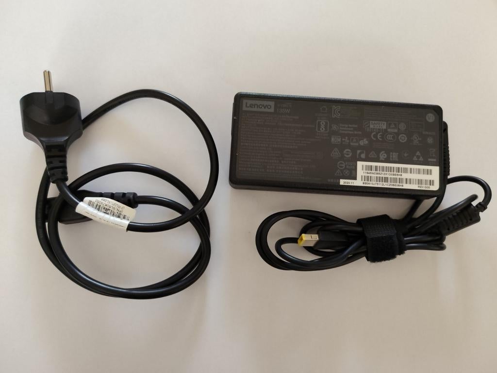 Lenovo 135W Oplader Square, Ophalen of Verzenden, Zo goed als nieuw, Lenovo