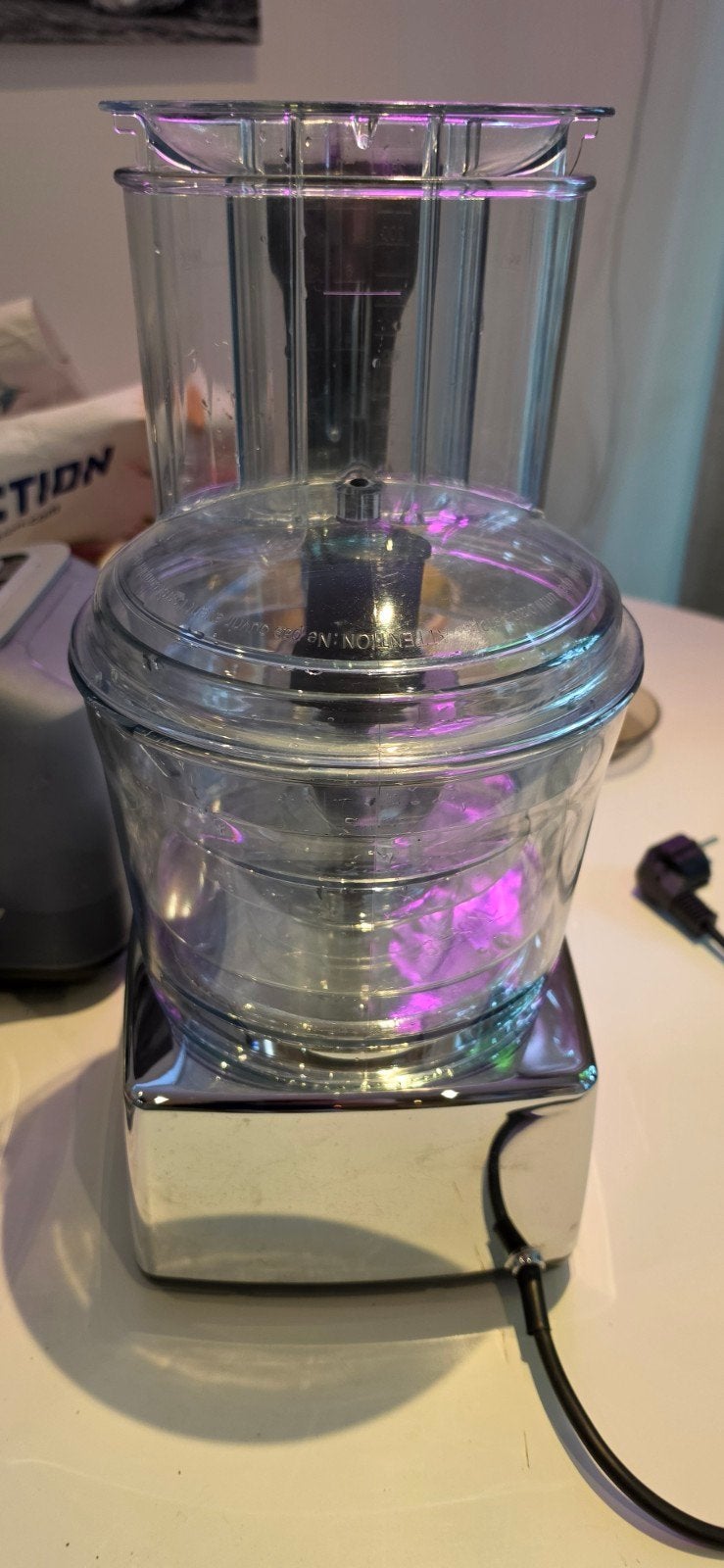 Magimix Compact 3200XL Foodprocessor, Ophalen, 3 snelheden of meer, Zo goed als nieuw, 2 tot 3 liter