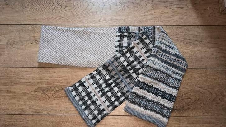Eribè sjaal 100% lamswol, Maat 46/48 (XL) of groter, Nieuw, Sjaal, Eribé