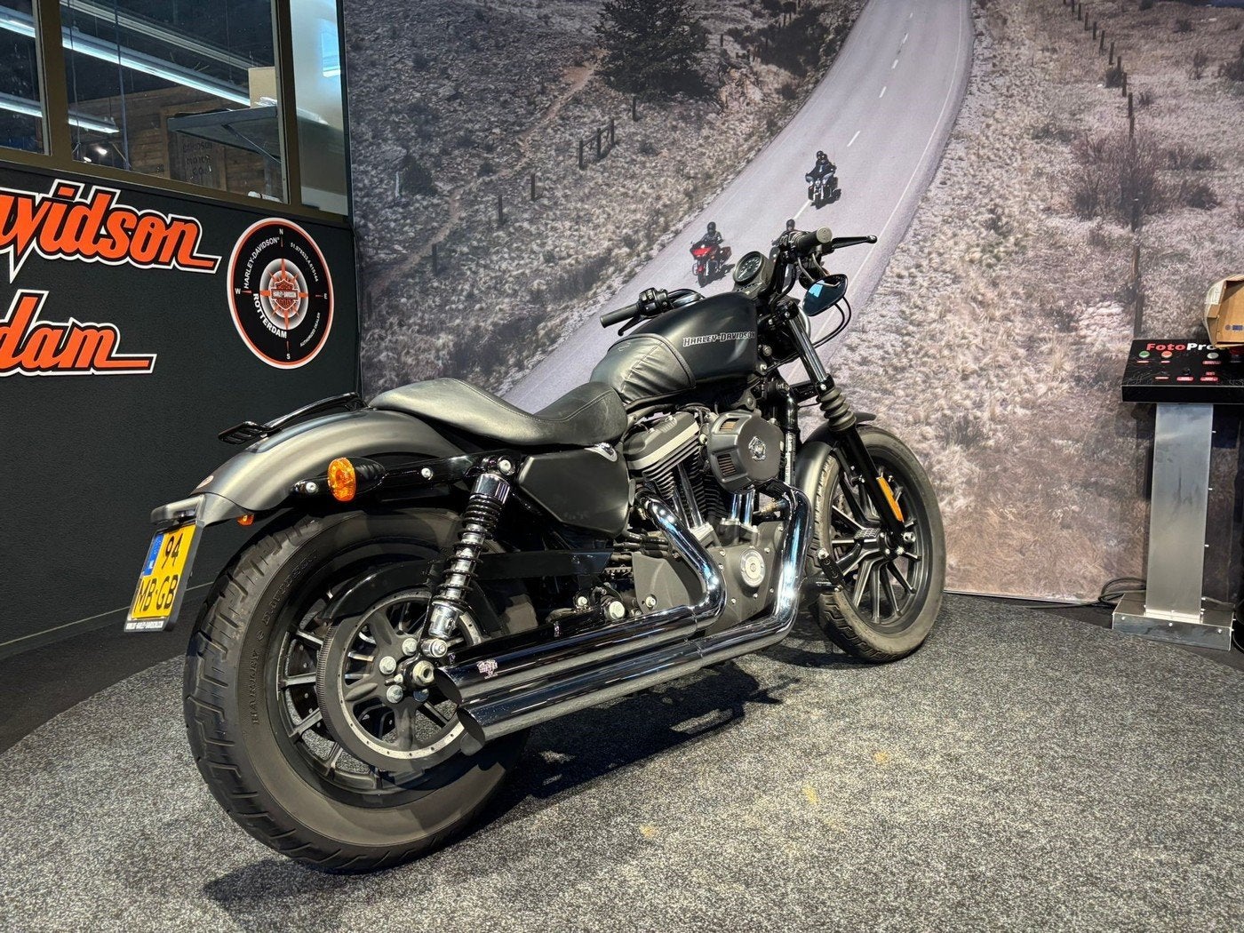 Harley-Davidson XL883N Sportster Iron (bj 2011), Motoren, Motoren | Harley-Davidson, Laan van Vredenoord 33
2289 DA  RIJSWIJK, NL