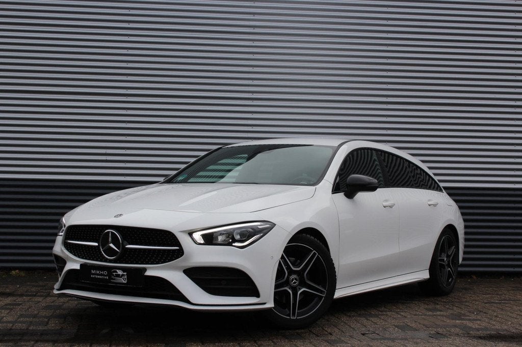 Mercedes-Benz CLA-klasse Shooting Brake 180 AMG | Sfeerverli, Auto's, Mercedes-Benz, CLA, 136 pk, Gebruikt, 4 cilinders
