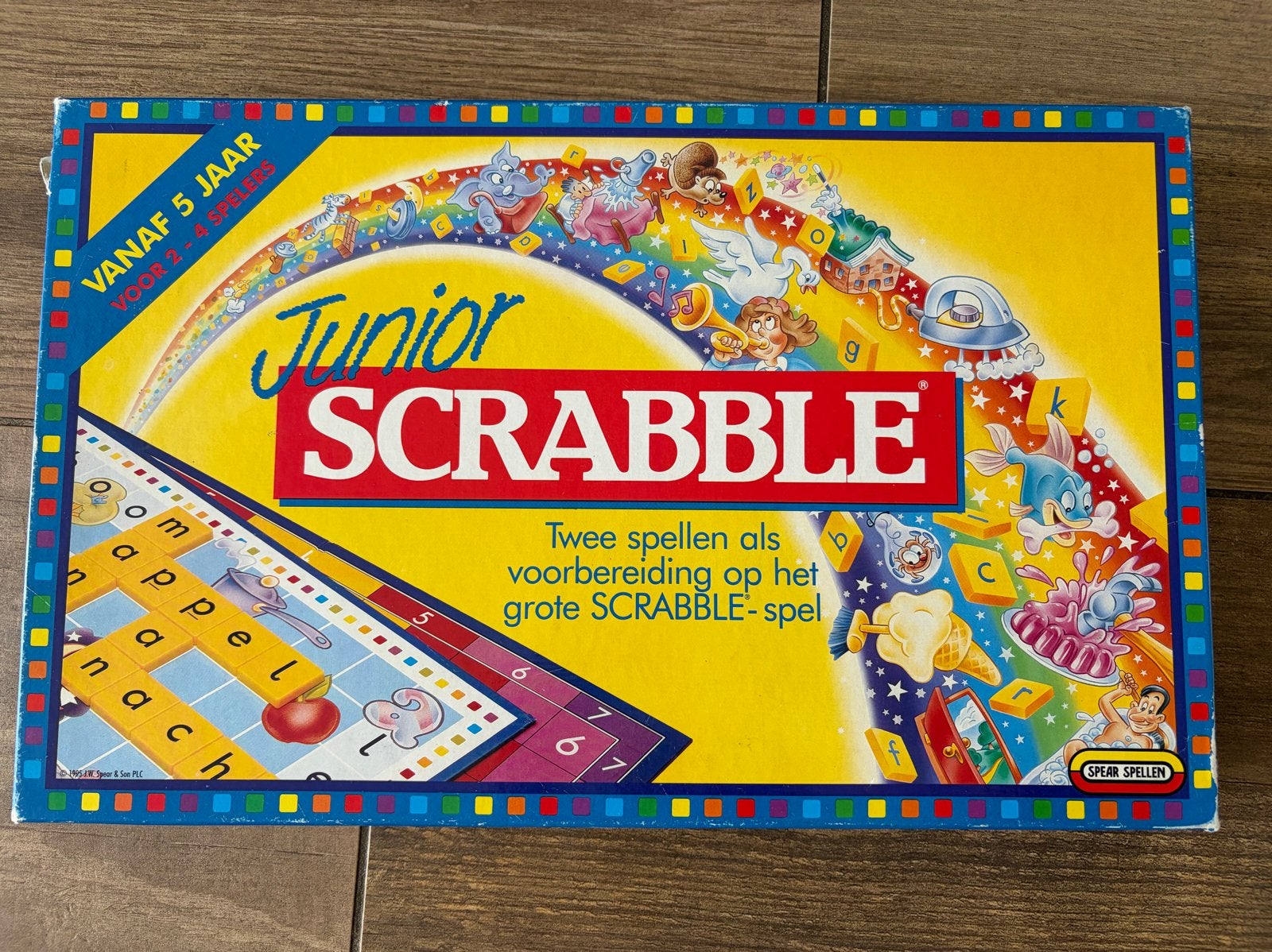 Junior Scrabble Bordspel, Drie of vier spelers, Ophalen of Verzenden, Gebruikt