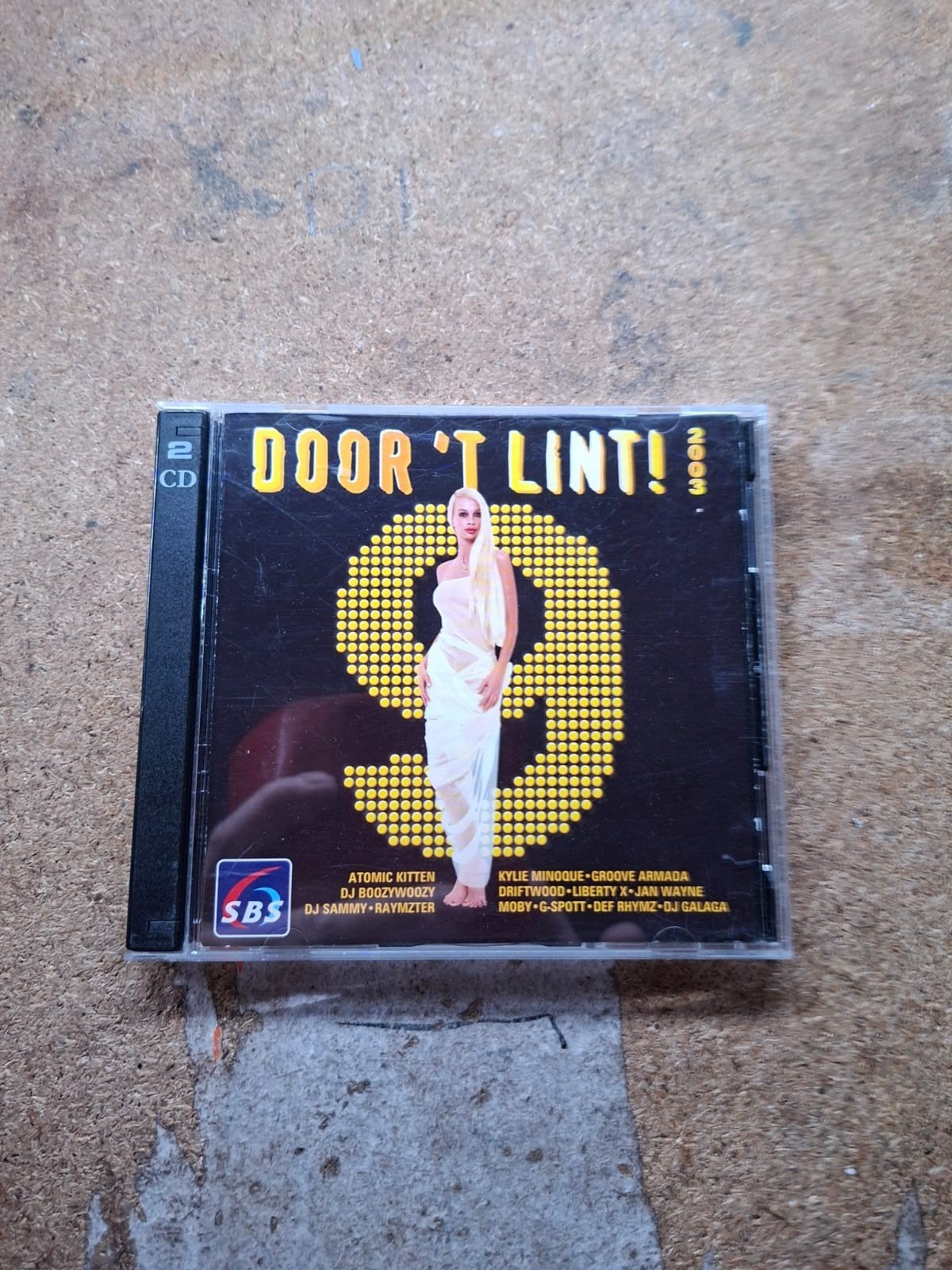 Door 't Lint! 2003 - Diverse Artiesten (2 CD), Ophalen of Verzenden, Gebruikt, Pop, Verzamelalbum