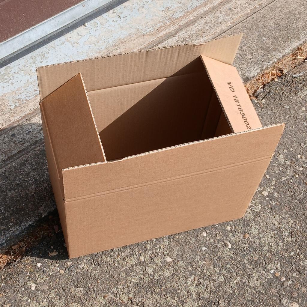 Stevige Kartonnen Doos, Ophalen, Doos, Opvouwbaar, Minder dan 50 cm