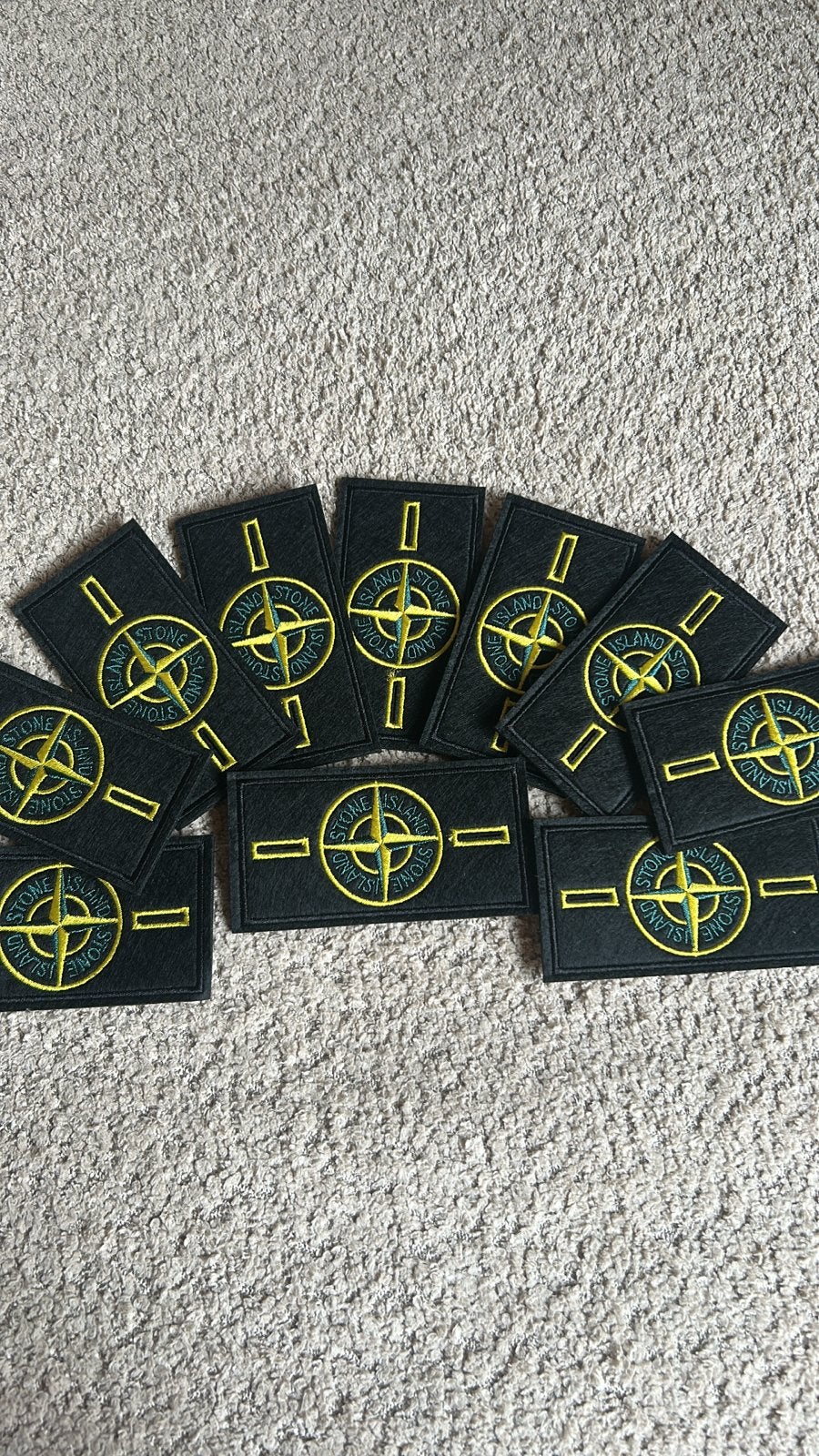 Stone Island 10 badges, Hobby en Vrije tijd, Kledingapplicaties en Hotfix, Ophalen of Verzenden, Gebruikt, Overige applicaties