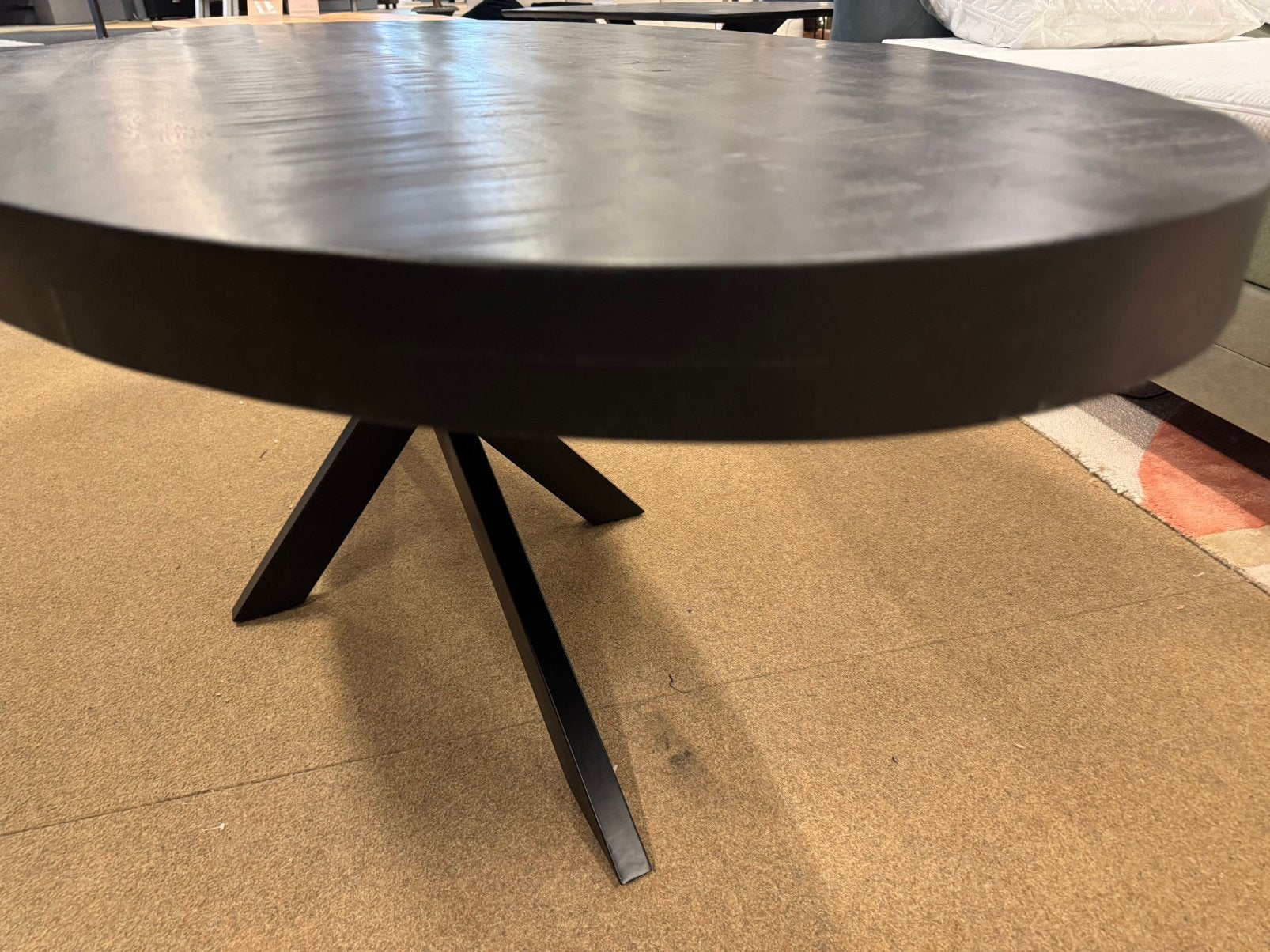 Eettafel ovaal 160 zwart Mango Direct/LeverbaarE-2016(1), #Eettafel#Zwart#Mangohout#Spinpoot#Tafels, Nieuw, 50 tot 100 cm, Mwonenenslapen
