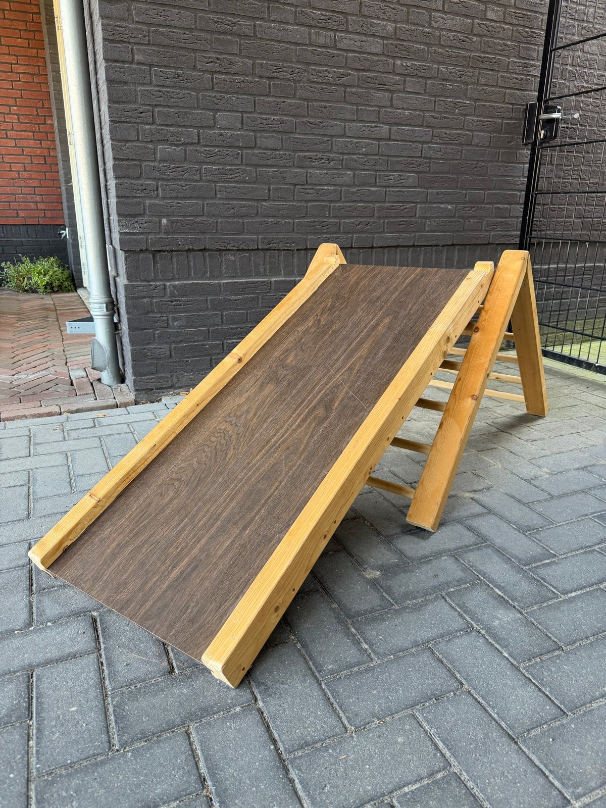 Montessori Klimrek / Glijbaan - Robuust en Veelzijdig, Ophalen, Gebruikt, Glijbaan