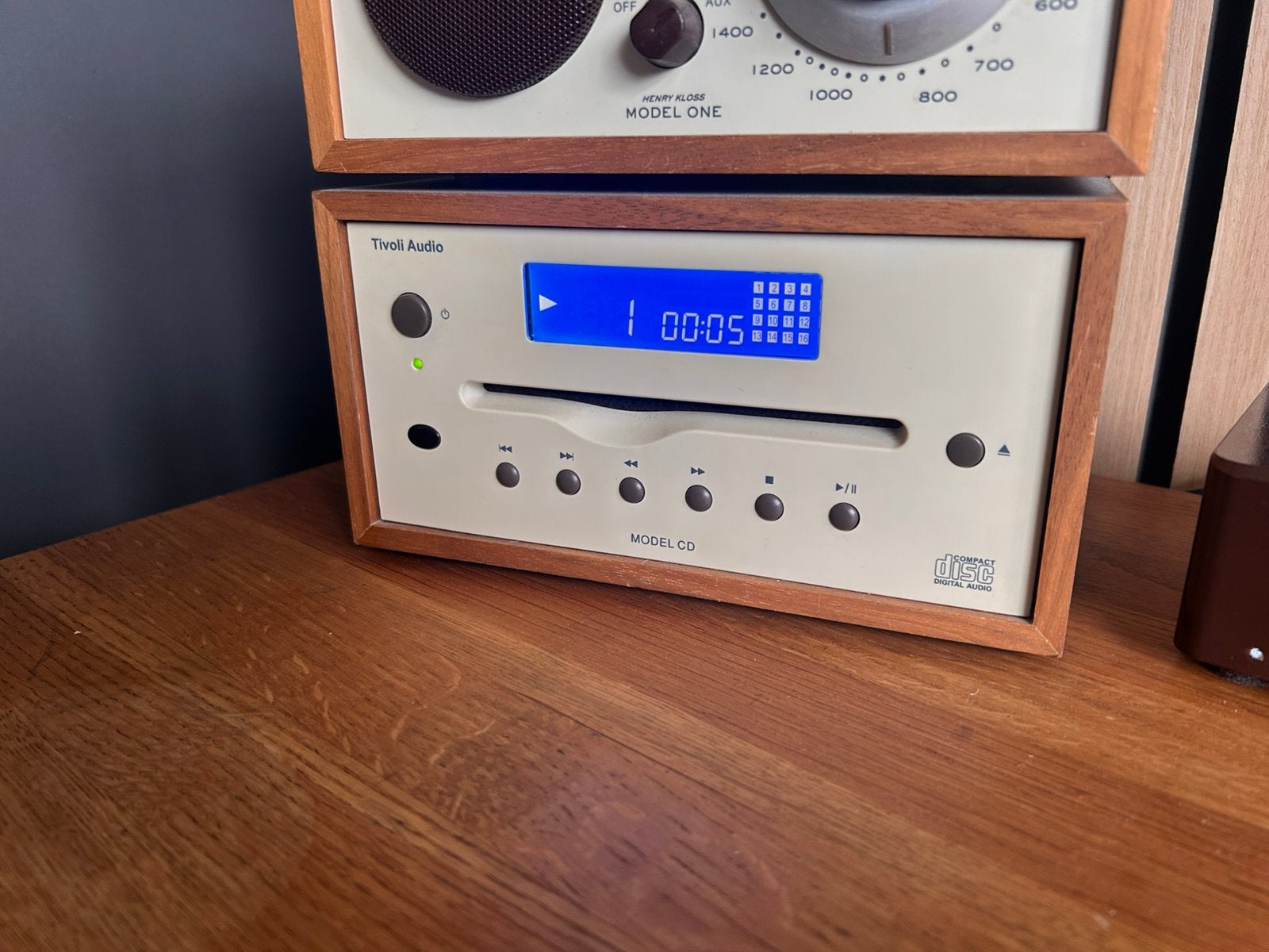 Tivoli one cd player met remote control, Verzenden, Zo goed als nieuw, Overige merken