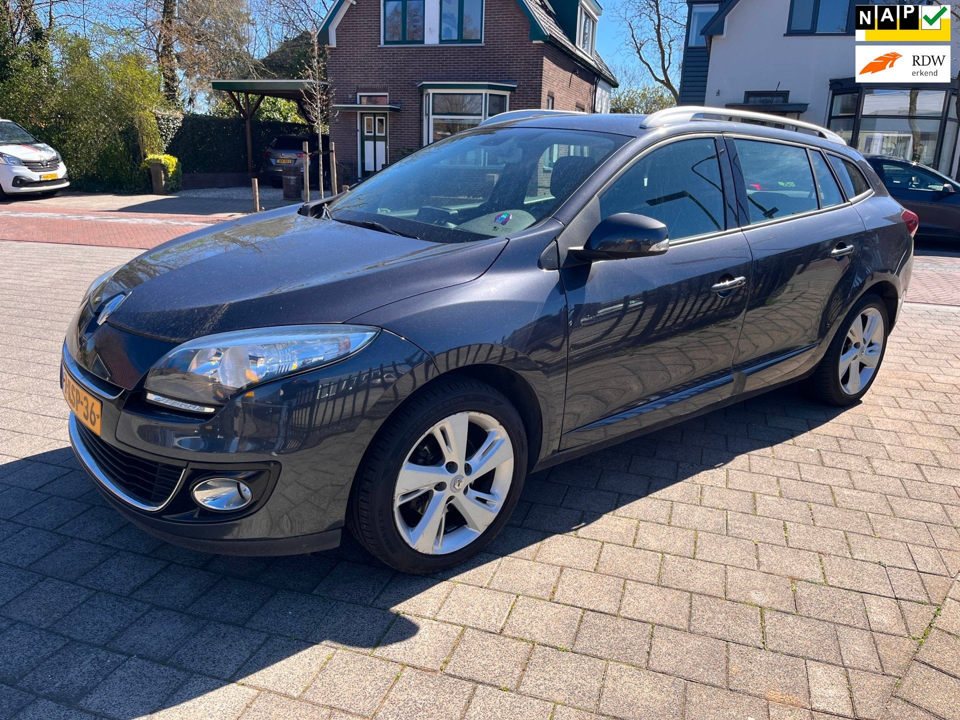 Renault Mégane Estate 115 pk Ecc Cruise Nav LM Isofix NWE A, Voorwielaandrijving, Euro 5, Stof, Gebruikt