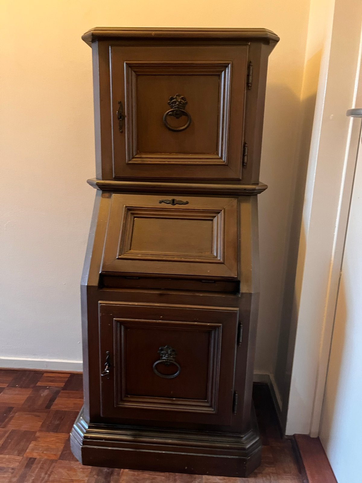 Vintage secretaire/drankkast uit de jaren '50, Ophalen