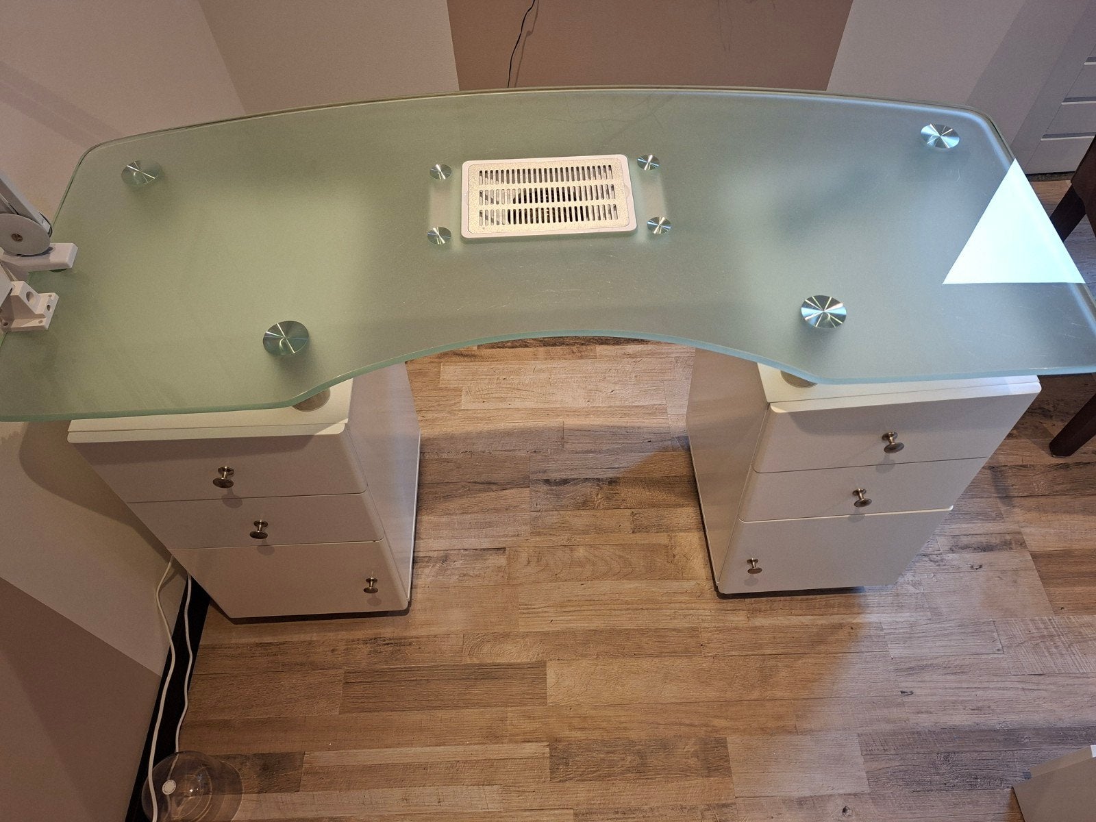 Professionele nageltafel met afzuiging en glasplaat, Ophalen