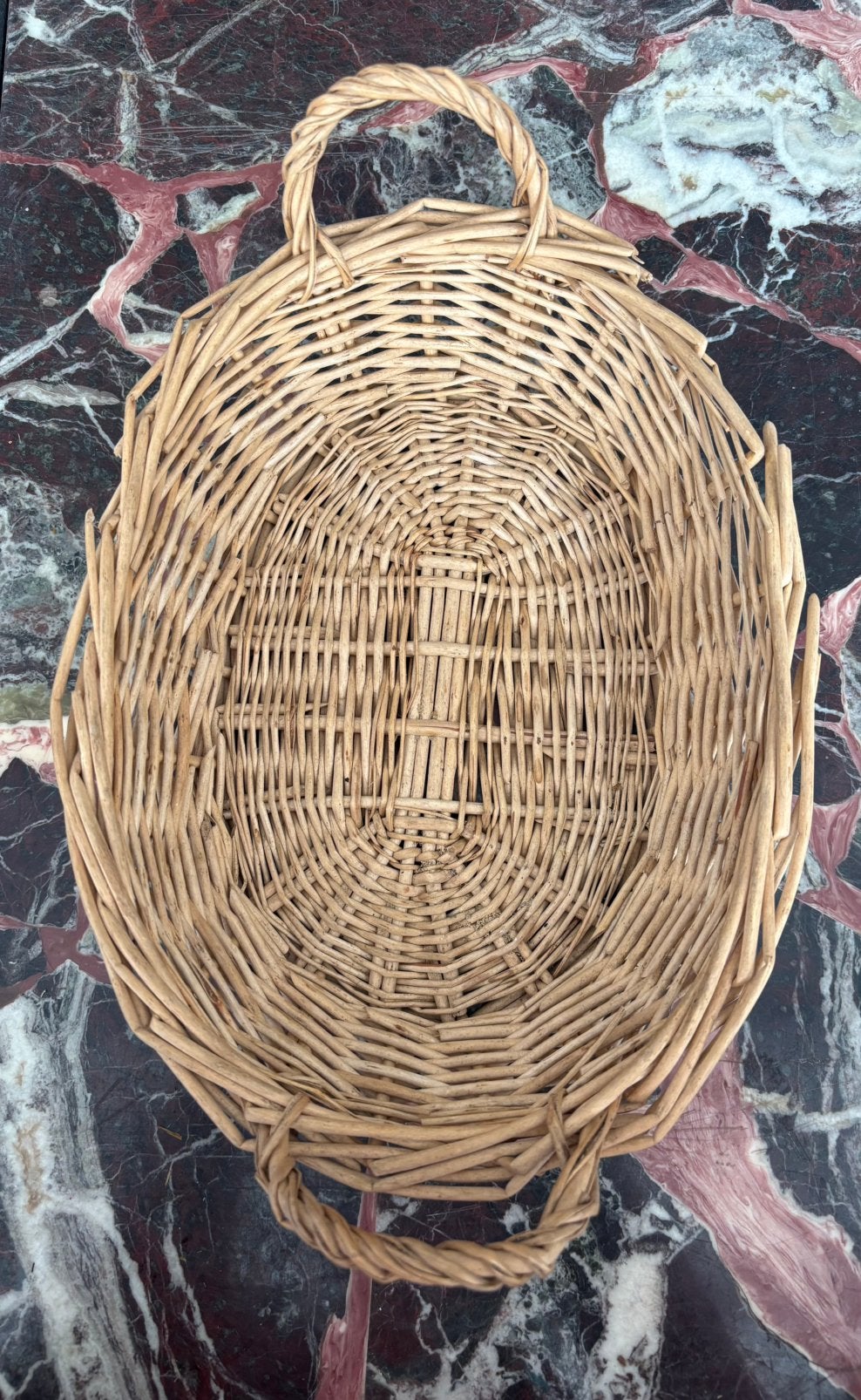 Ovale rotan mand met handvatten, Huis en Inrichting, Ophalen of Verzenden, Zo goed als nieuw, Ovaal, Riet
