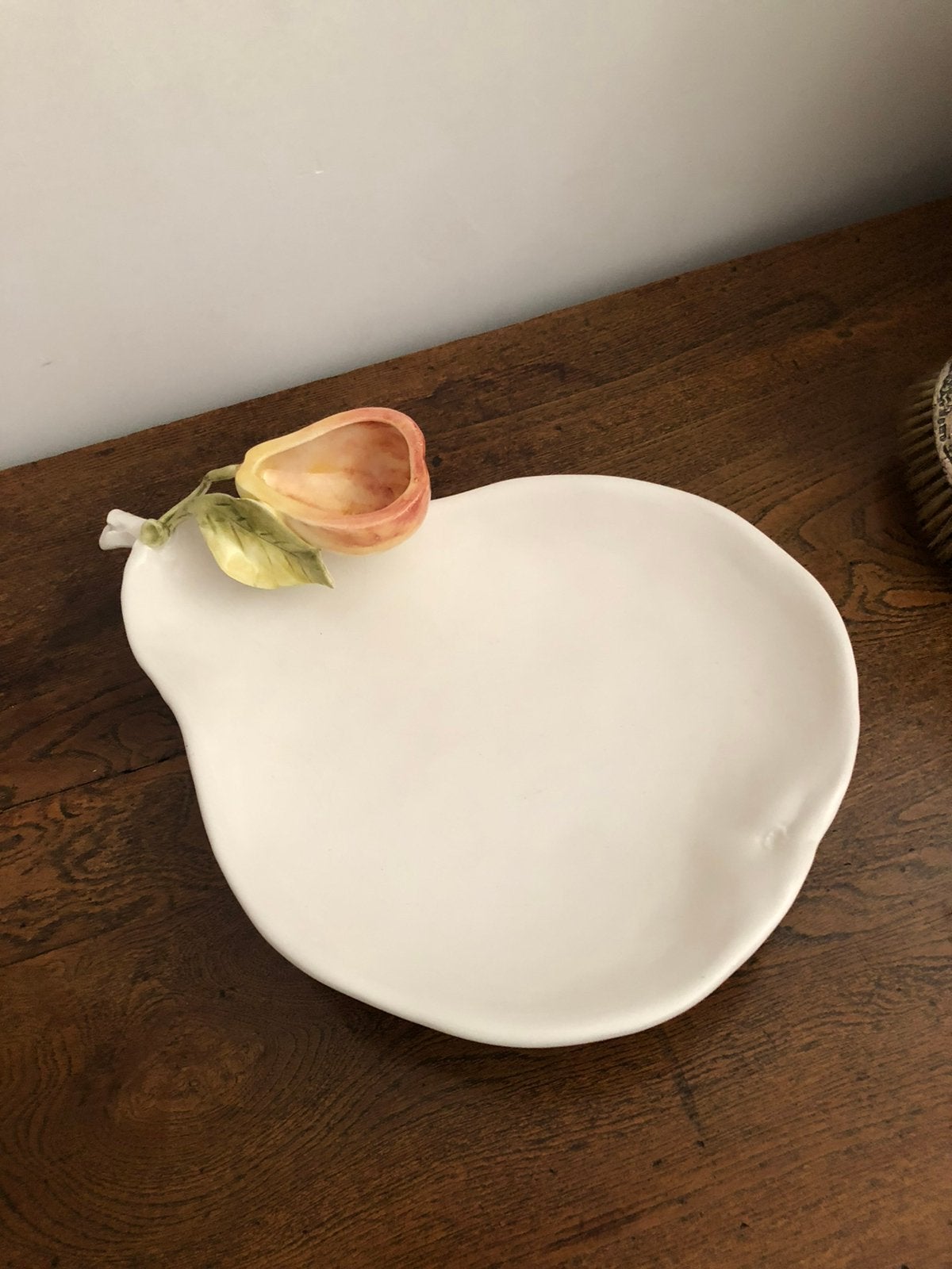Italiaanse Perenschaal, Handbeschilderd, Porselein of Keramiek, Schaal, Nieuw
