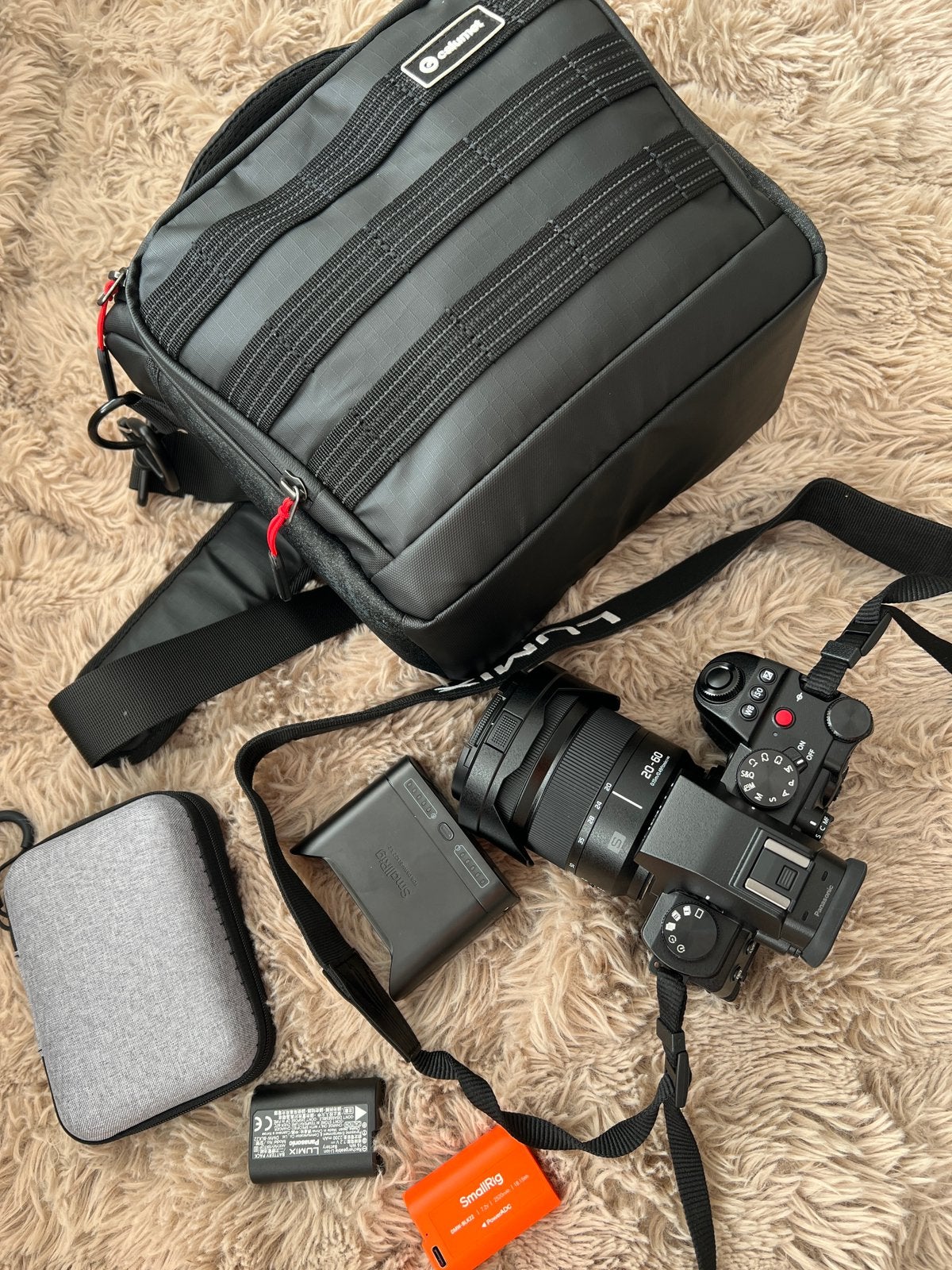 1800 €, Panasonic Lumix DC-S5 II + Lumix S 20-60mm F/3.5-5.6, Ophalen, Panasonic, 20x of meer, Zo goed als nieuw