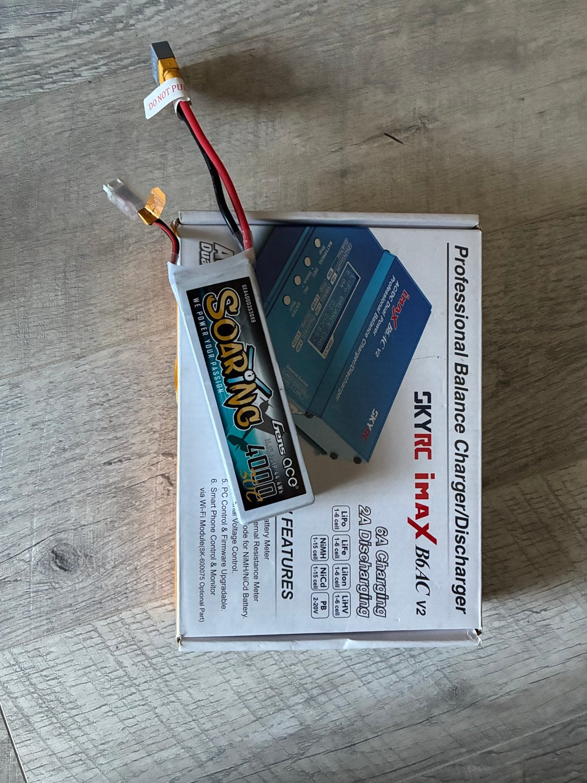 SkyRC iMAX B6AC V2 Lader met Soaring 4000mAh Lipo Accu, Ophalen, Zo goed als nieuw