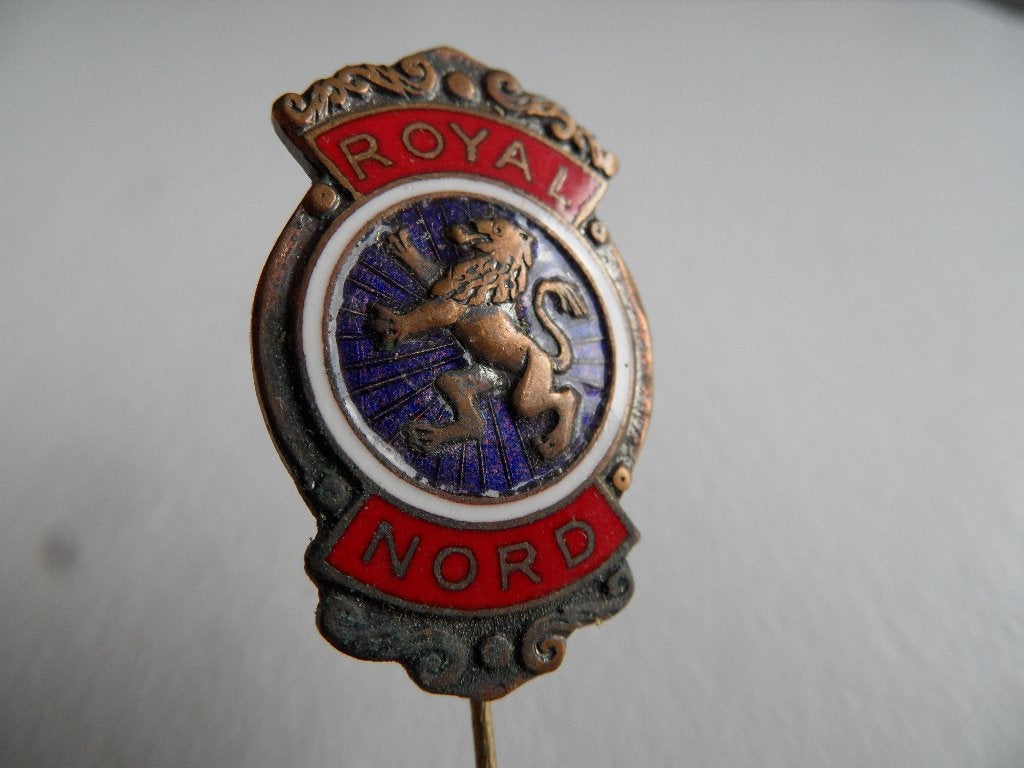 Royal Nord oldtimerbromfiets speld, geëmailleerd, Verzenden, Gebruikt, Merk, Speldje of Pin