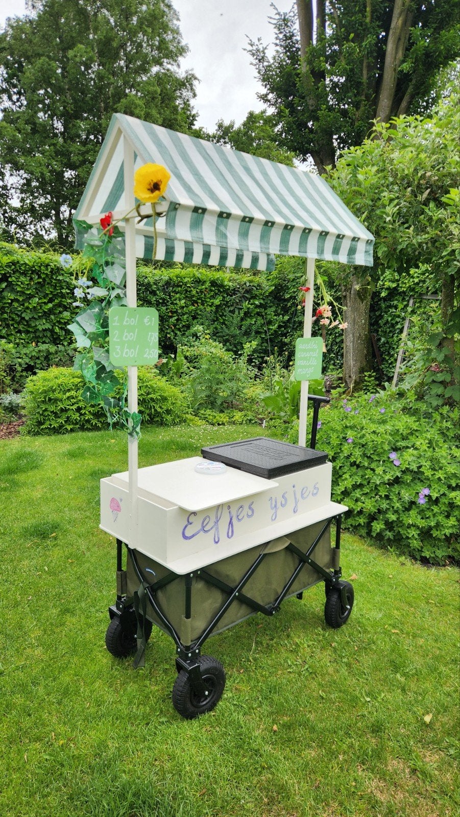 Leuke mobiele ijswagen ijskar op bolderkar, Ophalen, Gebruikt