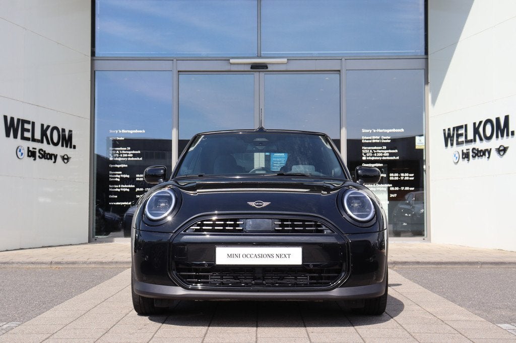 MINI Cabrio Cooper C Automaat / Classic / Pakket M / 18" Sli, Auto's, Mini, 1998 cc, 15 km/l, Gebruikt, Zwart