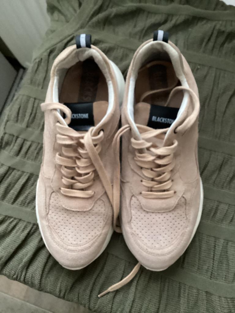 Sneakers dames, Ophalen of Verzenden, Zo goed als nieuw, Overige typen, Overige merken