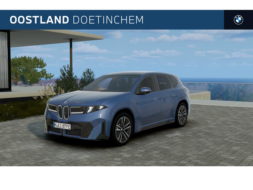 BMW iX3 40 eDrive M Sport / Panoramadak / Trekhaak / Parking, Automaat, Achterwielaandrijving, Zwart, Blauw