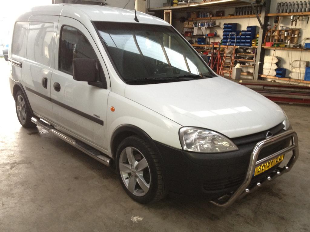 Renault Kangoo Sidebars rechte buis 70 mm met opstapjes, Niet ingevuld, Niet ingevuld, Niet ingevuld
