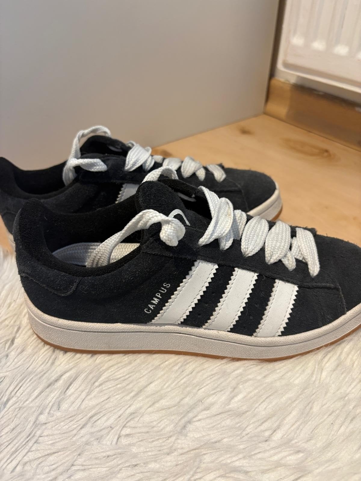 Adidas Campus damessneakers, maat: 37,5, Ophalen of Verzenden, Zo goed als nieuw, Zwart, Sneakers of Gympen