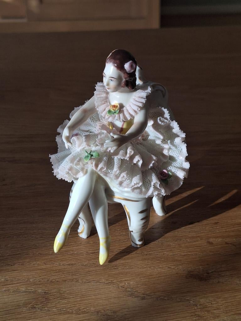 DRESDEN PORSELEINEN BALLERINA BEELDJE, Antiek en Kunst, Antiek | Porselein, Ophalen of Verzenden