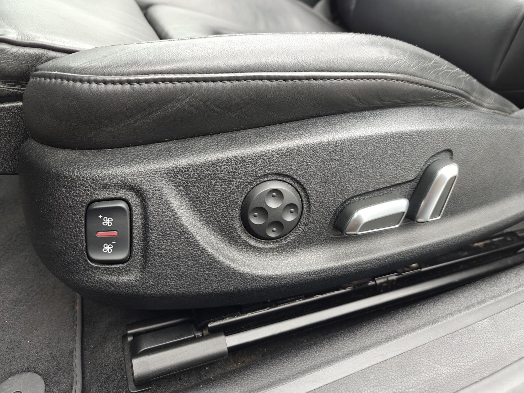 Audi A5 Cabriolet|NL Auto|S-Line|20inch|Leder|Stoelverwarmin, Auto's, Euro 5, Gebruikt, 4 cilinders, Cabriolet