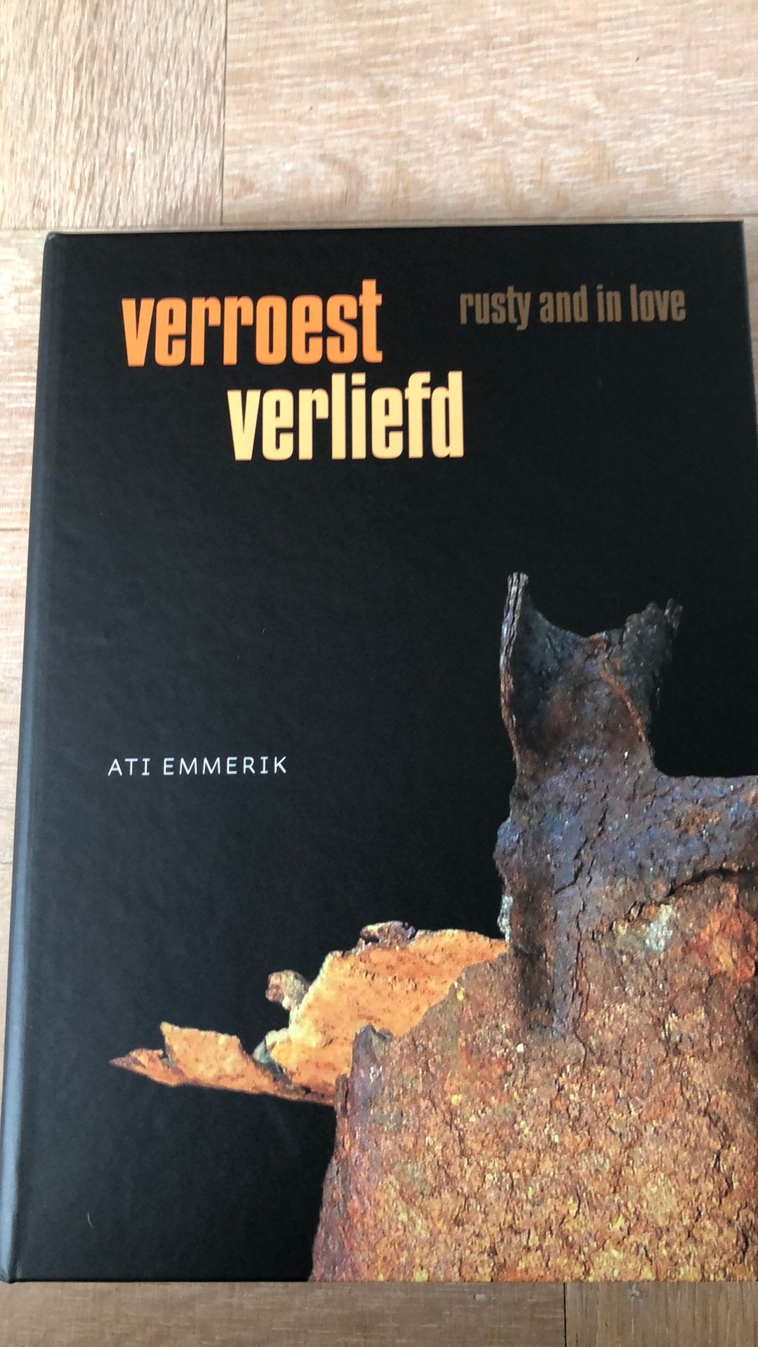 Boek verroest verliefd van Ati Emmerik nieuw, Ophalen of Verzenden, Zo goed als nieuw