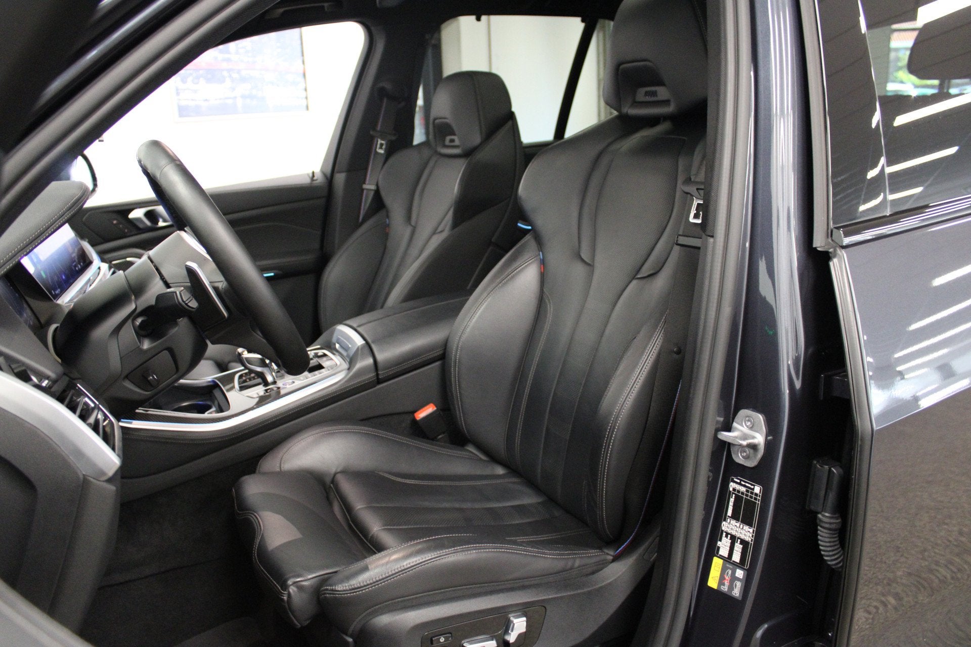 BMW X5 xDrive45e M-sport Soft-close|Laser|B&W|4 wiel best.|P, Auto's, Gebruikt, Vierwielaandrijving, Hybride Elektrisch/Benzine
