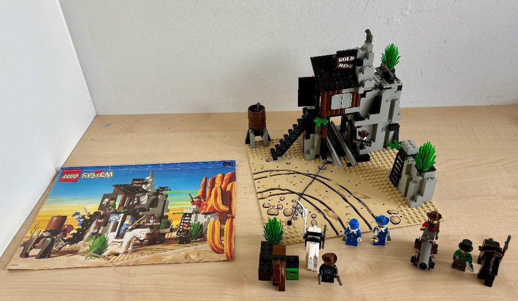Lego System 6761 Bandit's Secret Hide-Out, Kinderen en Baby's, Speelgoed | Duplo en Lego, Gebruikt, Overige thema's, Lego, Ophalen of Verzenden