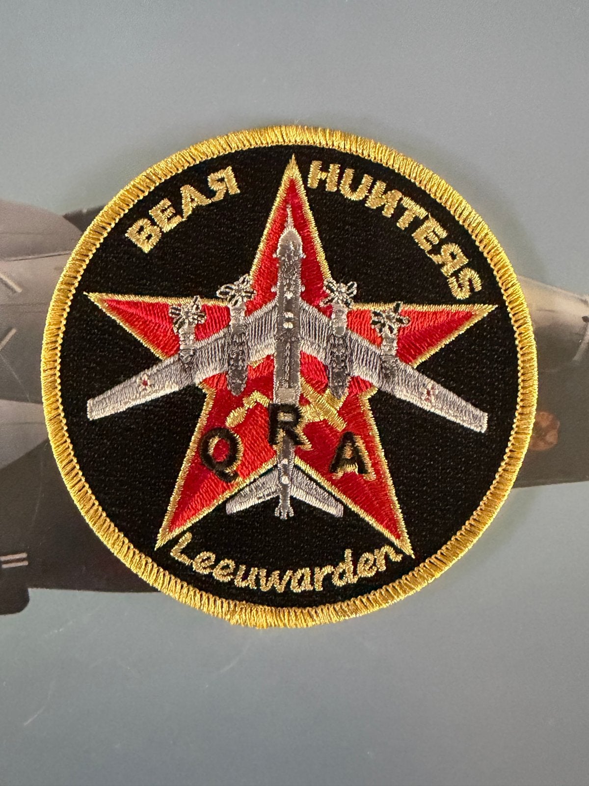 Bear Hunters QRA Leeuwarden 322 sqn patch Rnlaf, Ophalen of Verzenden, Luchtmacht, Nederland, Overige typen