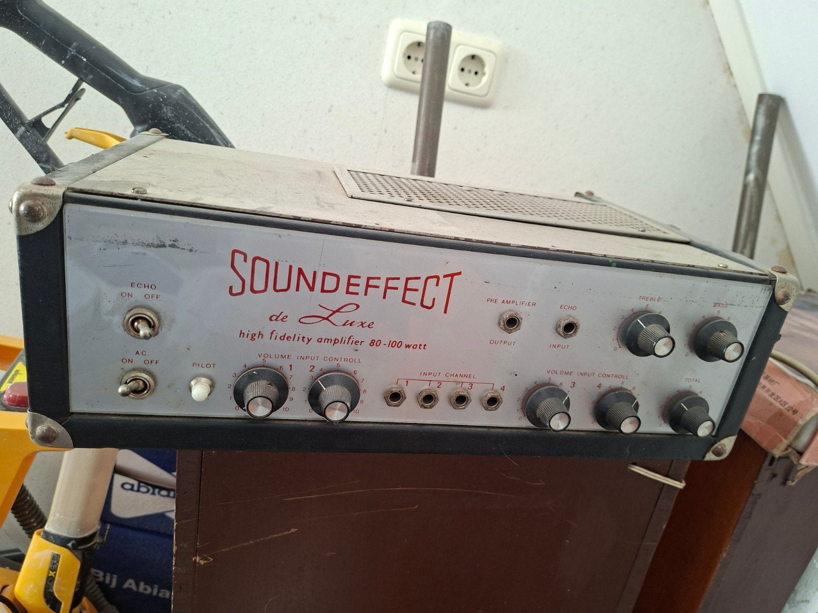 Soundeffect de Luxe high fidelity versterker 80-100 watt, Gebruikt, 60 tot 120 watt, Stereo, Ophalen