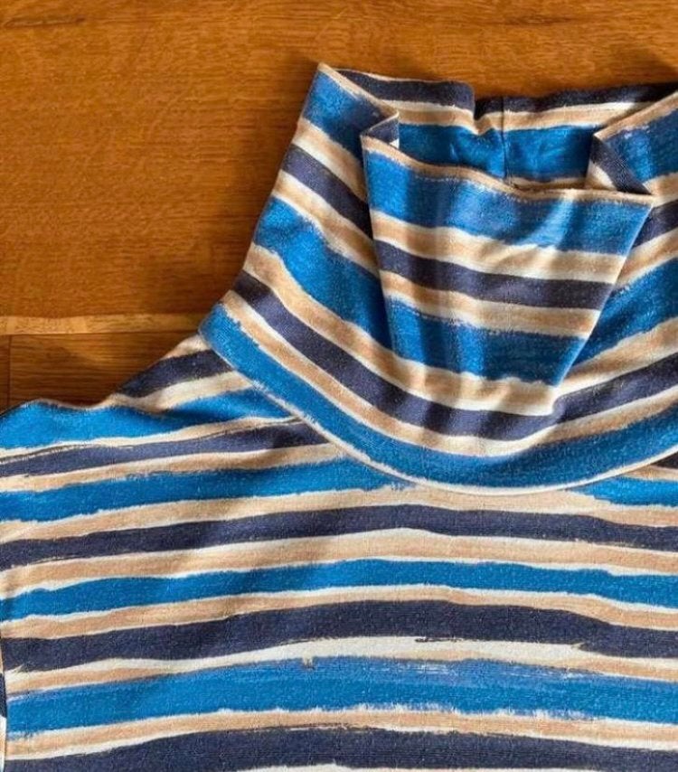 UNIQLO x MARNI roltop heattech rolkraag maat XXL blauw, Kleding | Dames, Blauw, Maat 46/48 (XL) of groter, Ophalen of Verzenden