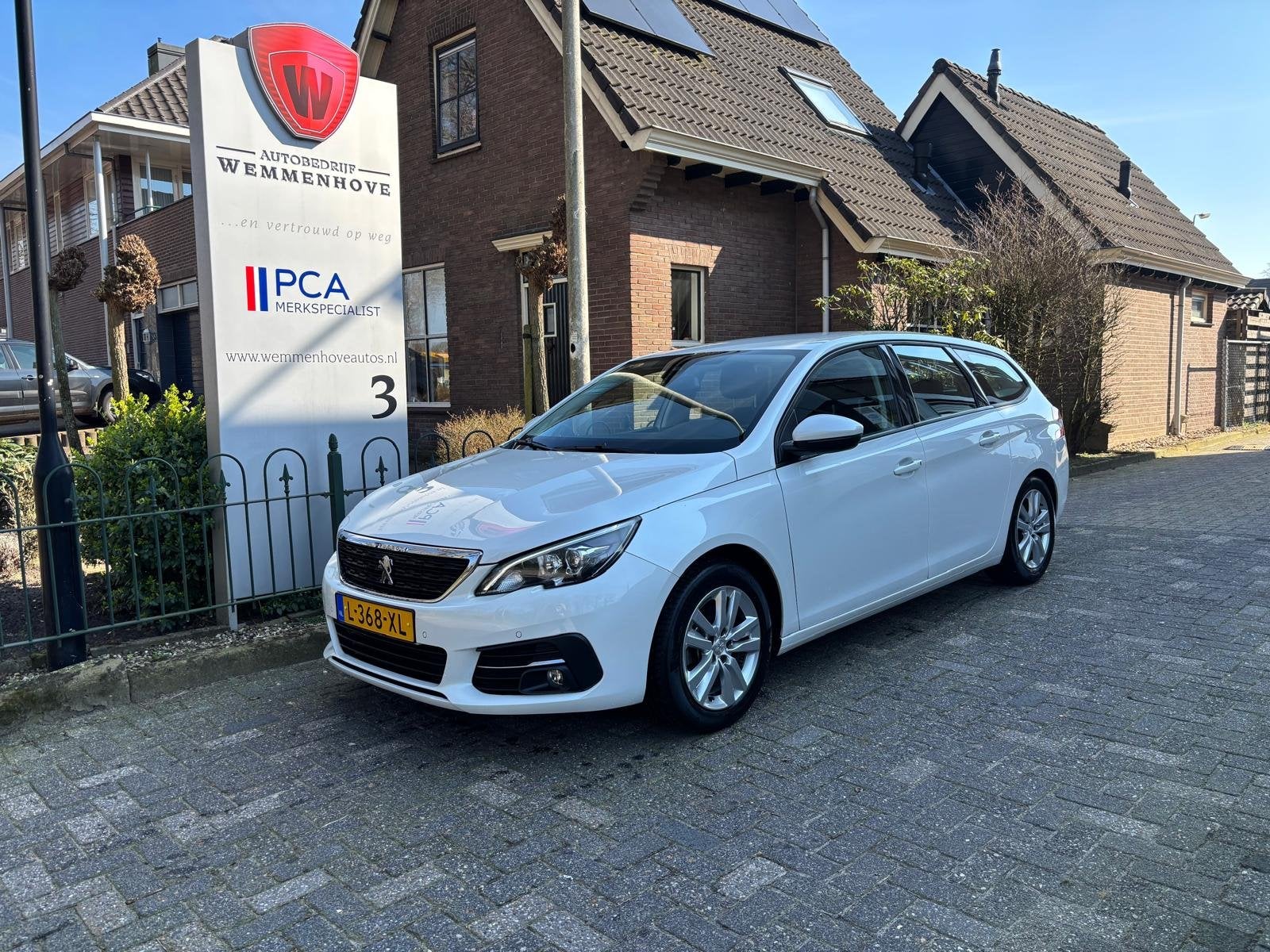 Peugeot 308 SW 1.2 PureTech Blue Lease Active Distributierie, Voorwielaandrijving, Stof, Gebruikt, Euro 6