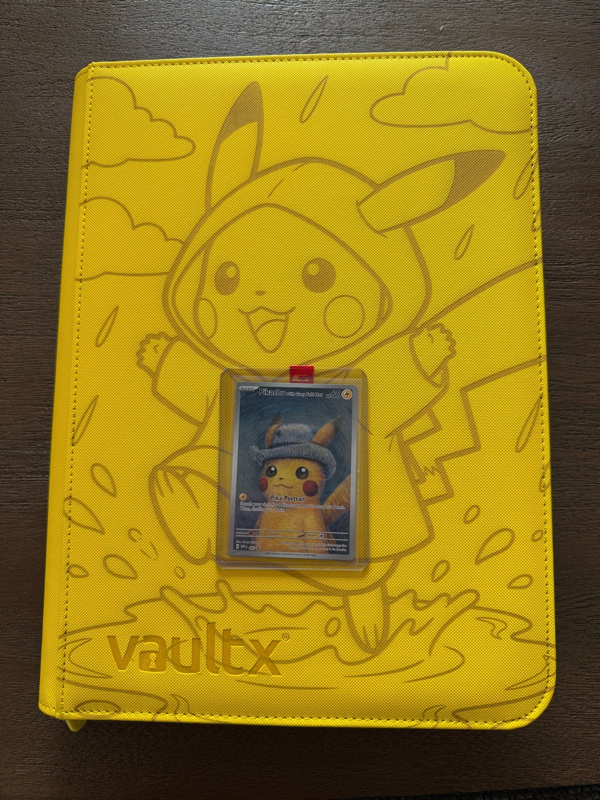 Pikachu map met diverse Pokémon kaarten (Topps, Japans), Ophalen of Verzenden, Zo goed als nieuw, Meerdere kaarten