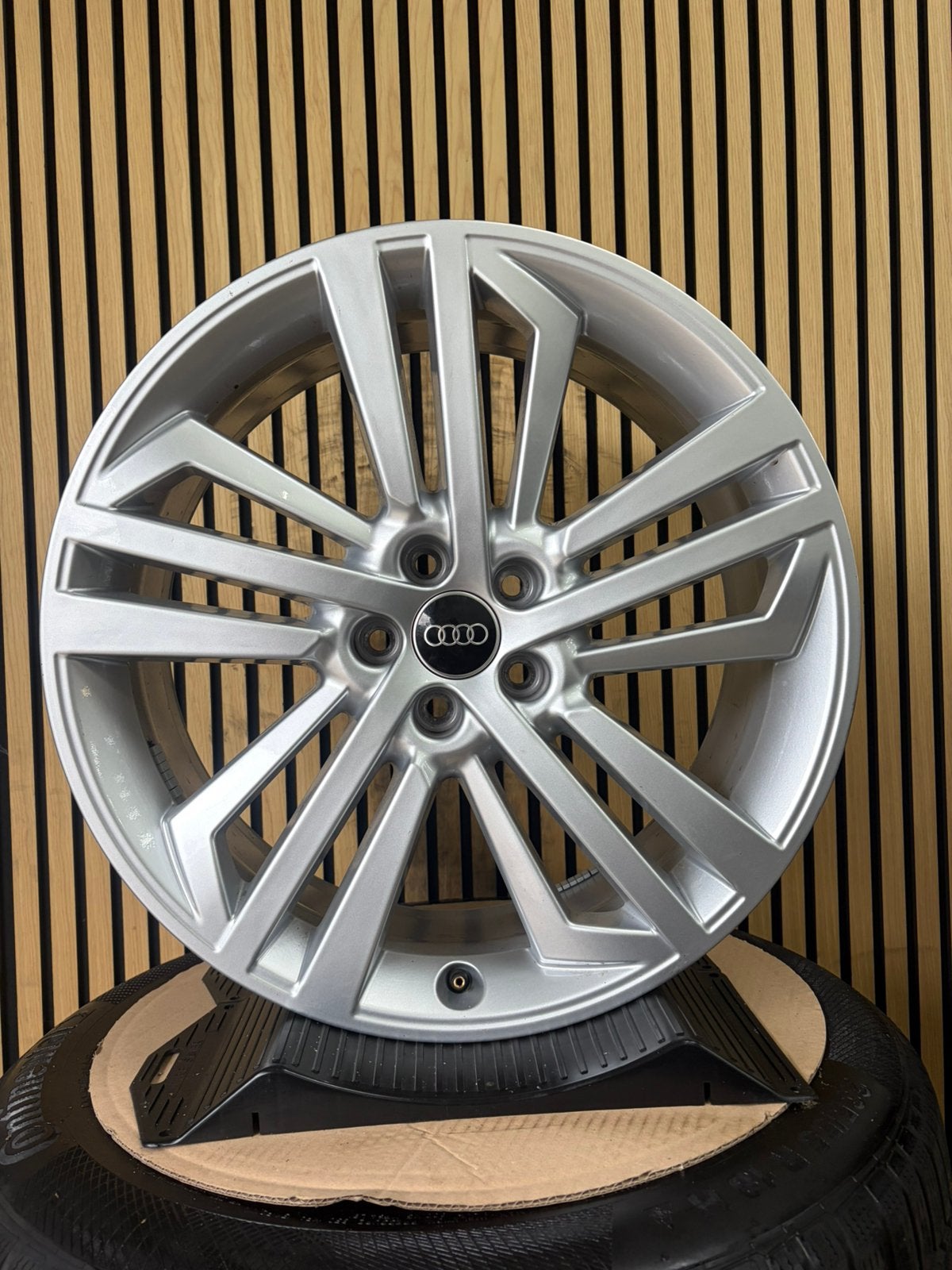 Originele 20” Audi A4 A6 Q3 Q5 Velgenset 5X112, Auto-onderdelen, Banden en Velgen, Audi, Gebruikt, 255 mm, Velg(en)