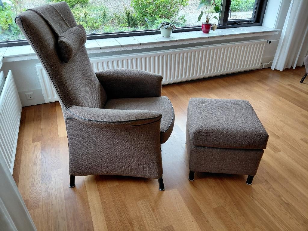Fauteuil met poef Wittmann, Ophalen, Comfort, Gebruikt, 75 tot 100 cm