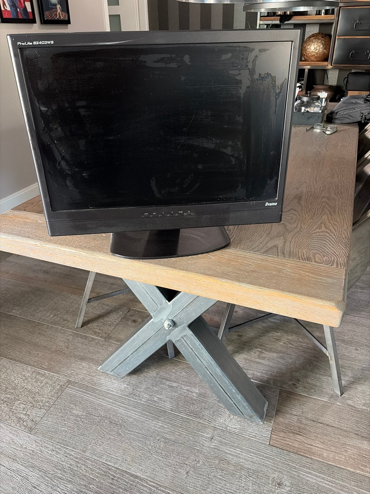iiyama ProLite B2403WS monitor, Ophalen, Gebruikt