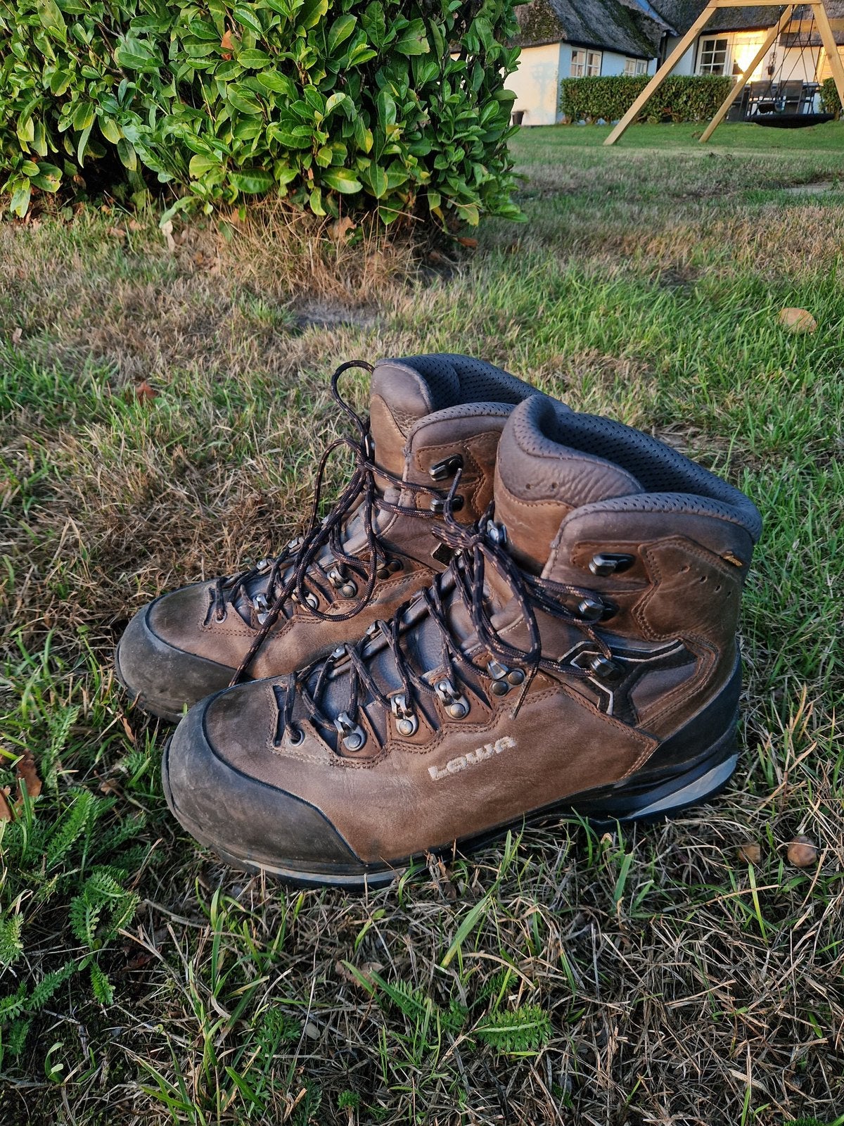 LOWA Camino EVO GTX maat 44,5, Ophalen of Verzenden, Zo goed als nieuw, Schoenen