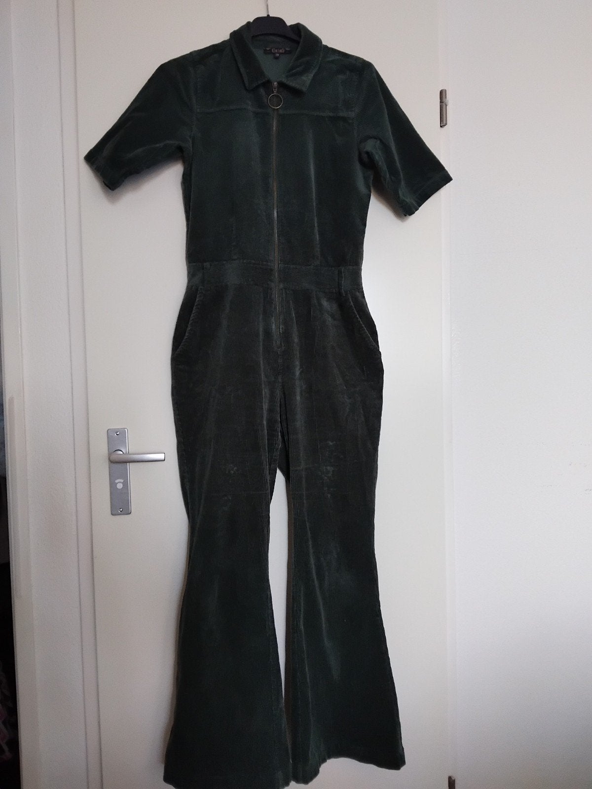 King Louie ribfluwelen jumpsuit maat 38, Kleding | Dames, Jumpsuits, Maat 38/40 (M), Ophalen of Verzenden, Zo goed als nieuw, King Louie