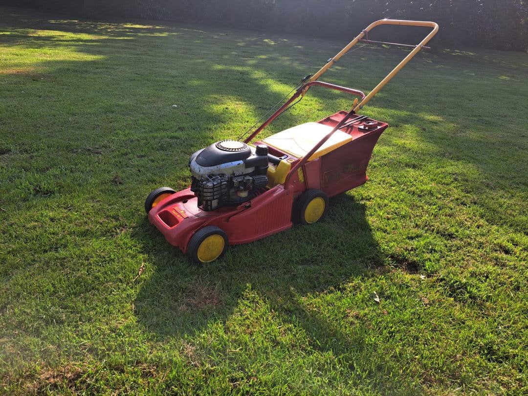 Wolf Garten Esprit 40E - Betrouwbare Duitse benzinemaaier, Tuin en Terras, Ophalen, Cirkelmaaier, Zo goed als nieuw, 50 cm of meer