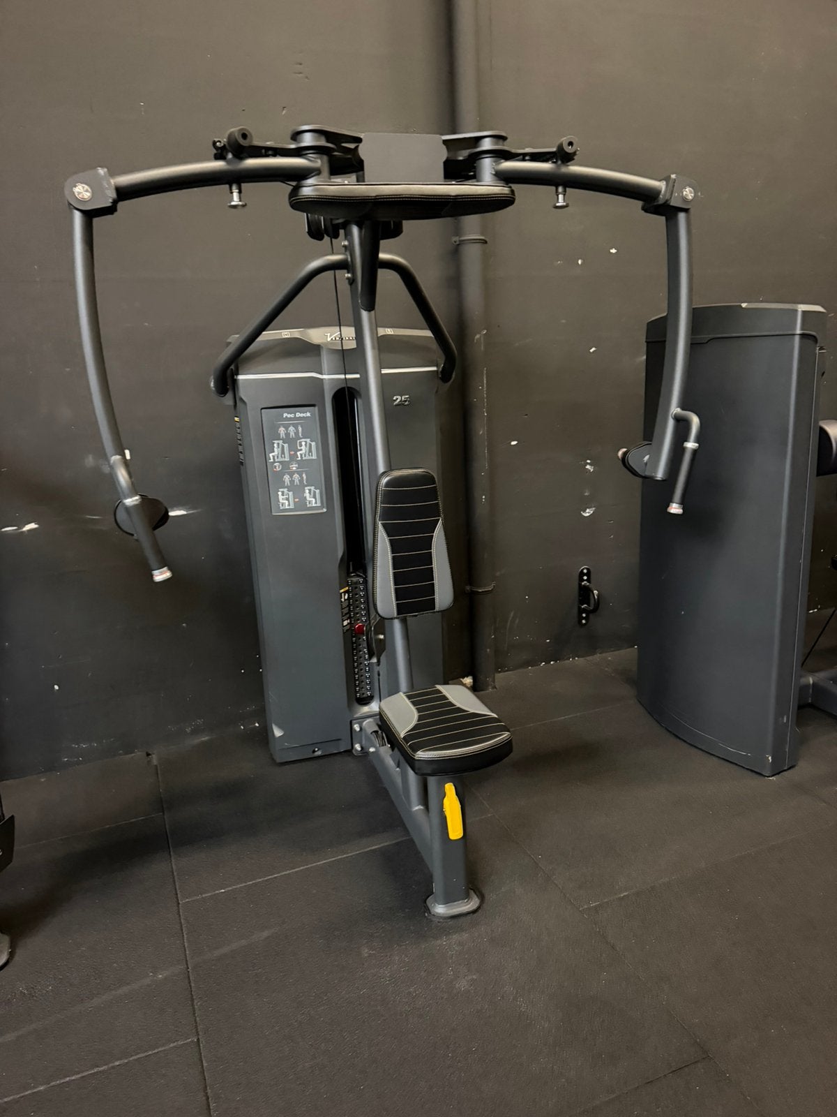 Complete Venzinni Fitness – 13 Professionele Krachtapparaten, Ophalen, Zo goed als nieuw, Overige typen