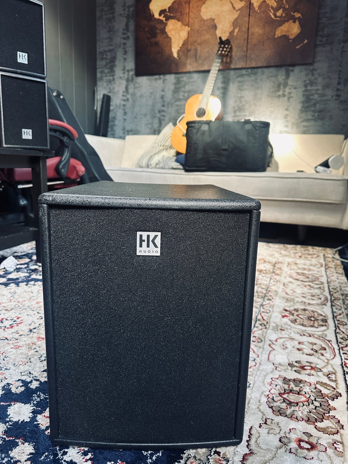HK Audio Lucas Smart PA Systeem, Speakerset, Zo goed als nieuw, AUX-ingang, Ophalen