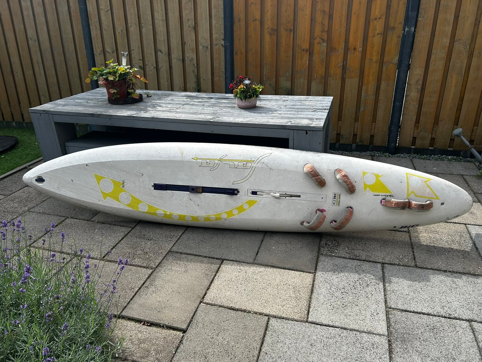 Big Astro Rock windsurfboard surfplank, Ophalen, 250 tot 300 cm, Gebruikt, Plank